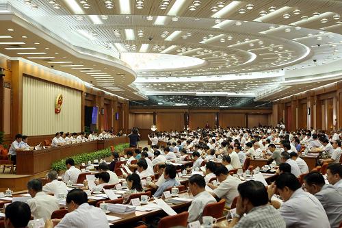 6月27日,十一届全国人大常委会第九次会议在北京人民大会堂举行闭幕会。这是闭幕会会场。新华社记者 刘卫兵 摄