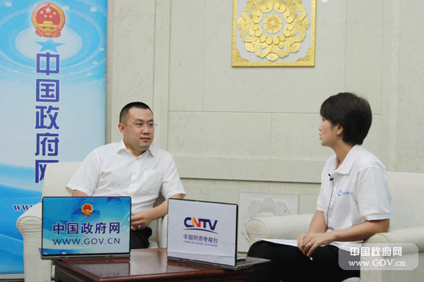 李朋老总