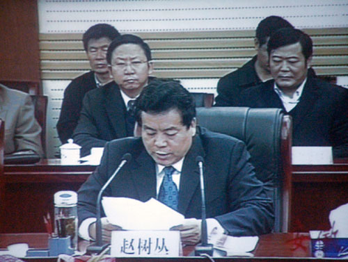 2007年11月15日15时,全国冬春农田水利基本建设电视电话会议召开。图为安徽省人民政府副省长赵树丛在分会场发言。(中国政府网 陈竞超 摄)