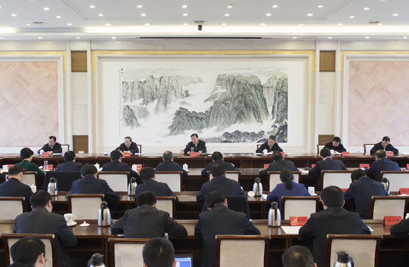 12月4日，部分省市“三严三实”专题教育工作座谈会在南昌召开，中共中央政治局常委、中央书记处书记刘云山出席并讲话。