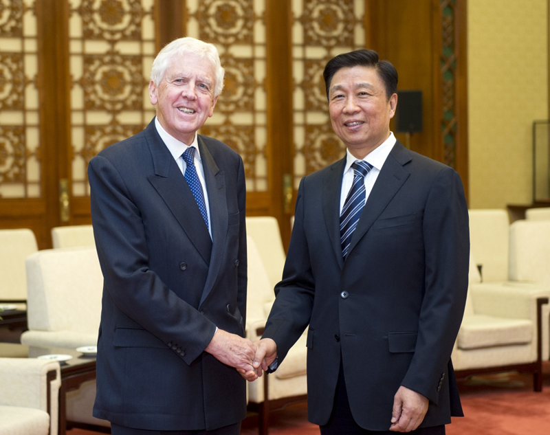 1月27日，中国国家副主席李源潮在北京会见英国议会上院议员鲍威尔。