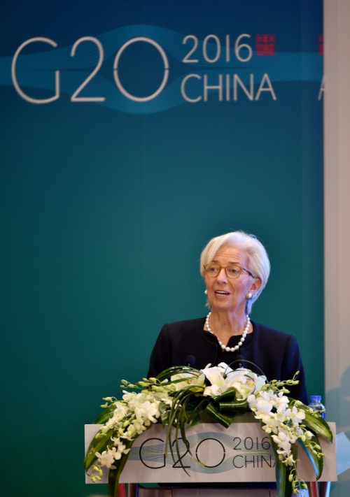 2月26日，国际货币基金组织总裁克里斯蒂娜·拉加德出席研讨会并作主旨发言。新华社记者 李鑫 摄