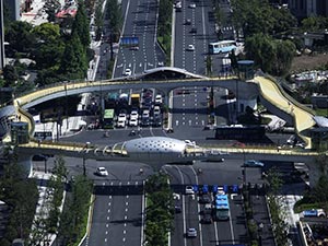 标题.jpg