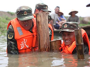 标题.jpg