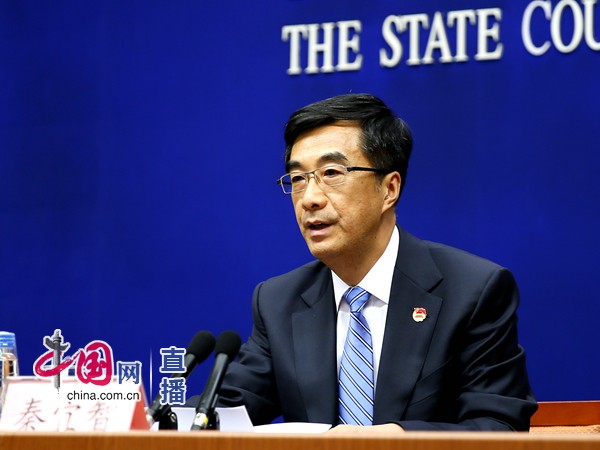 共青团中央书记处第一书记秦宜智回答记者提问  中国网 宗超 摄