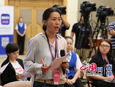 央视记者提问236.jpg
