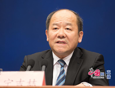 统计局局长-180.jpg