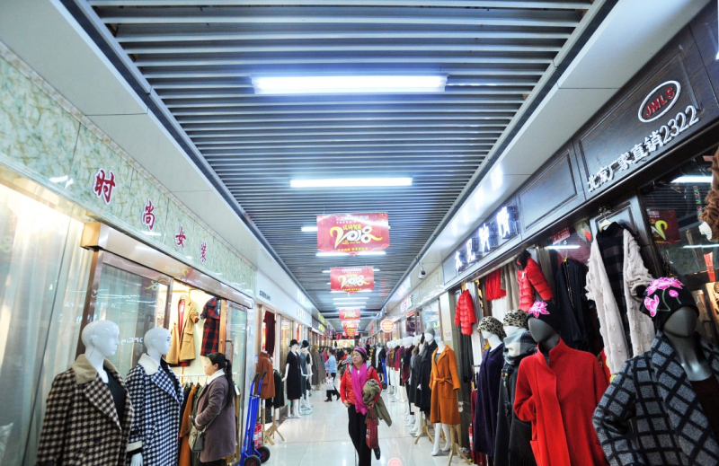 北京内衣批发市场_北京东方福地批发市场(2)