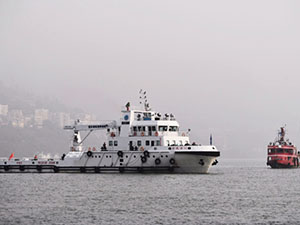 坠江.jpg
