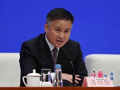 答记者问.jpg-242.jpg