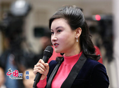 央视记者.jpg-242.jpg