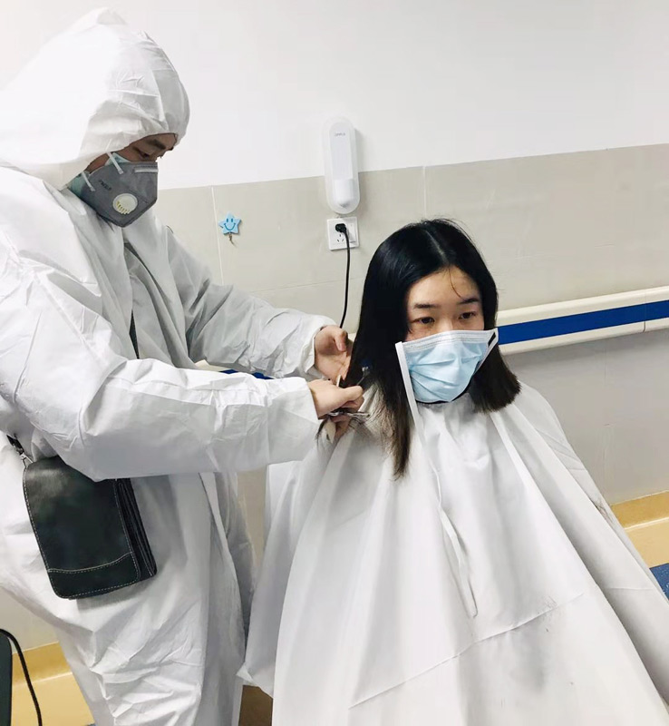 英雄的城市,英雄的人民——写在武汉疫情防控胶着对垒的关键时刻