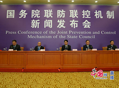 国务院联防联控机制就不失时机抓好春季农业生产工作情况举行发布会_副本.jpg