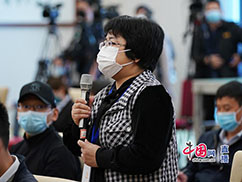 长江日报记者提问.jpg