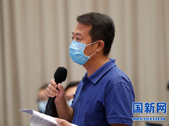 中央广播电视总台央视记者提问（焦非 摄）0.jpg