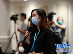 凤凰卫视记者提问_large0.jpg