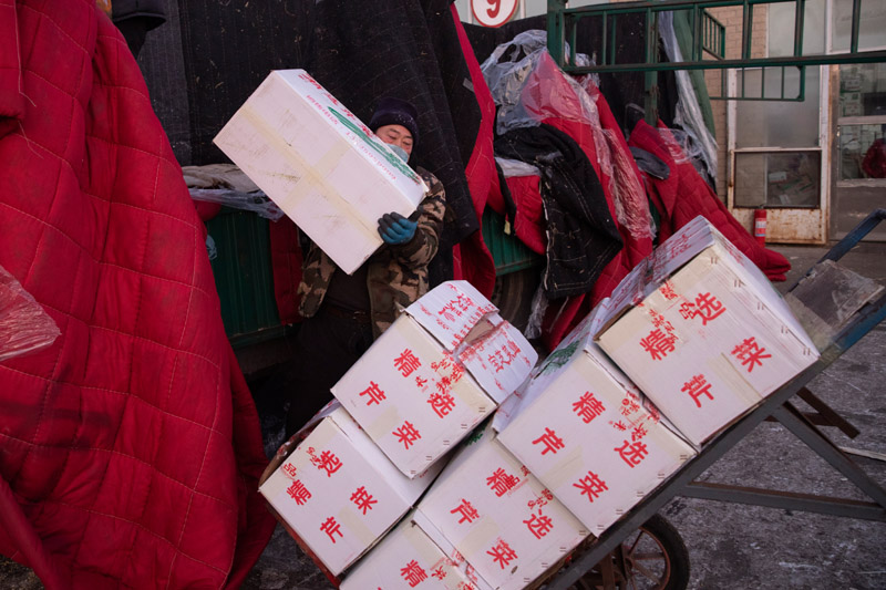 最严管控,除生病就医,核酸检测,疫情防控,公共保障等必须出门的情况外