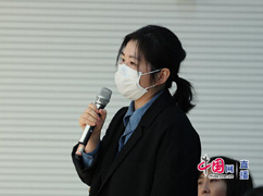 澎湃新闻记者提问.jpg