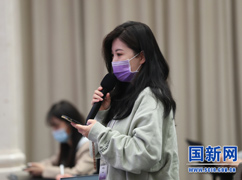 中经社记者提问_large.jpg