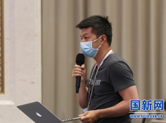 南方都市报记者提问_large.jpg