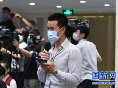 中国新闻社记者提问.jpg