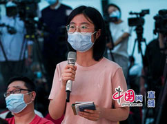 12中新社记者.jpg