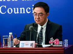 5科研攻关组疫苗研发专班专家组成员-邵一鸣.jpg