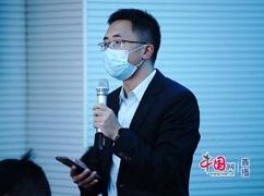 新华社记者提问.jpg