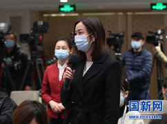 凤凰卫视记者提问.jpg