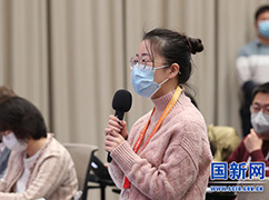 12-21世纪经济报道记者提问_large.jpg
