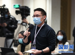 人民日报记者提问_large.jpg