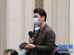 中央广播电视总台央视记者提.jpg