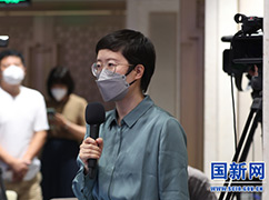 14第一财经记者提问_large.jpg