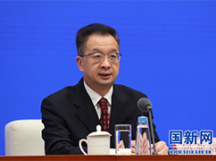 2.何亚琼_large.jpg