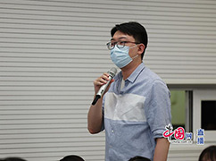 8中国新闻社记者提问.jpg