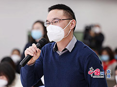 人民日报记者提问.jpg