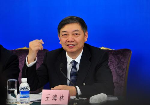 这是王海林在接受采访。新华社记者 肖艺九 摄