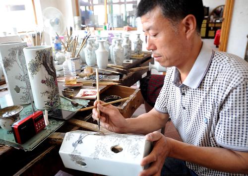 靳家堡村有多少人口_靳家堡村