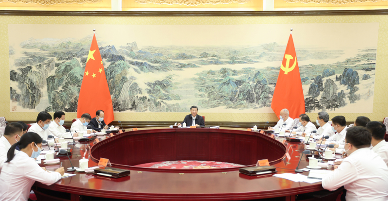 习近平同团中央新一届领导班子成员集体谈话