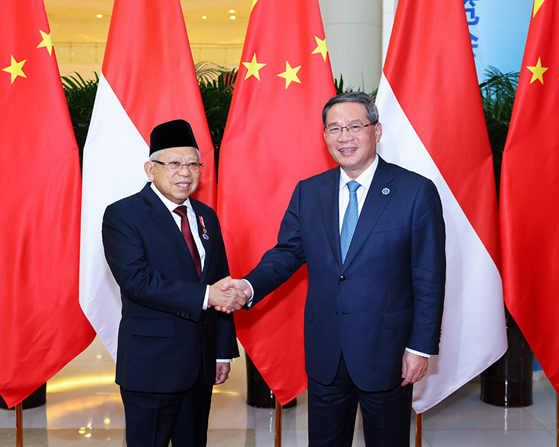 李強會見印度尼西亞副總統馬魯夫