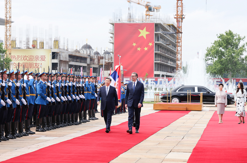 习近平同塞尔维亚总统武契奇举行会谈 习近平同塞尔维亚总统武契奇举行会谈