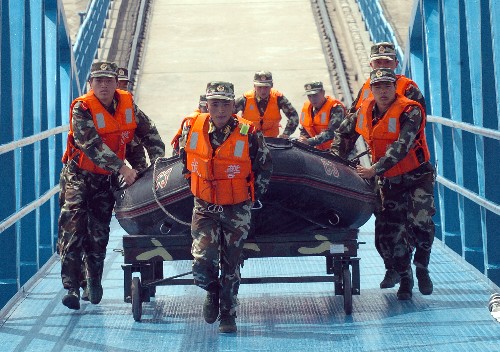 赣超联赛官网_江西省城市足球顶级赛事赛程表+直播+积分榜一站掌握！2025年全国“体校杯”女子U15裁判选派揭晓年轻裁判的崛起与挑战！